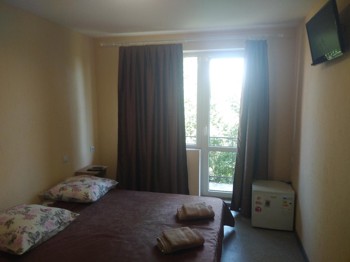 Mini Gostinitsa Hostel Одесса Экстерьер фото